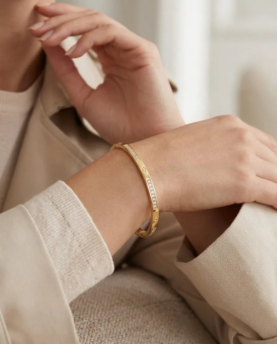 Modern Bar Hinged Bangle