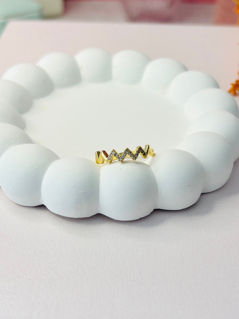 Solitaire Zig-Zag Eternity Ring