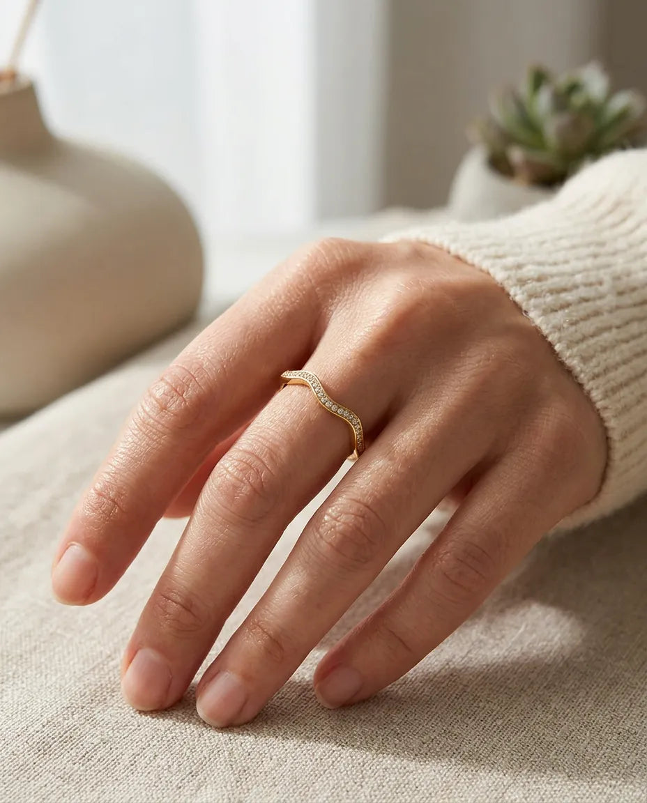 Sleek Shimmer Wave Band