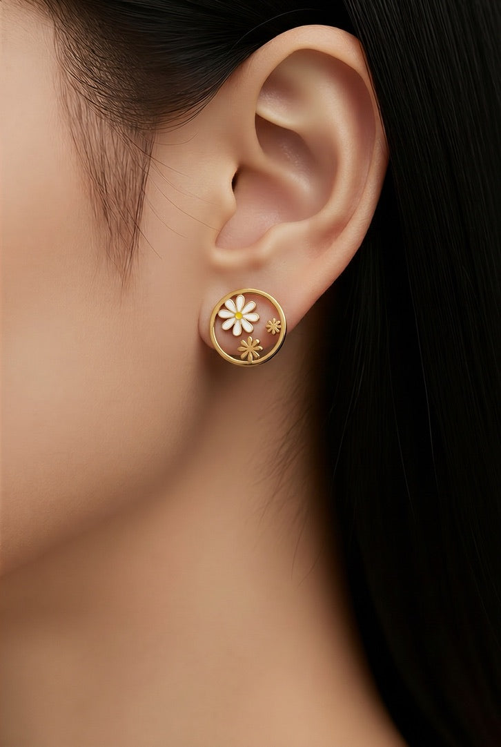 Dainty Daisy Pearl Studs