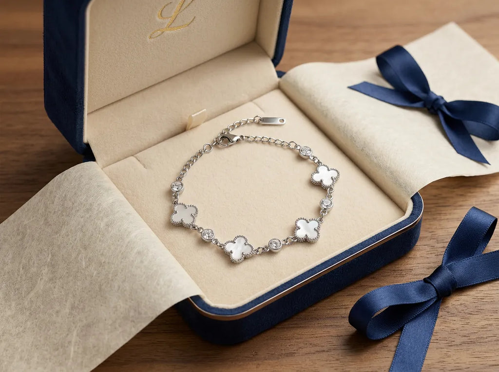 Amour Mother-of-Pearl Quad Clover Bracelet