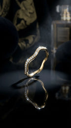 Sleek Shimmer Wave Band