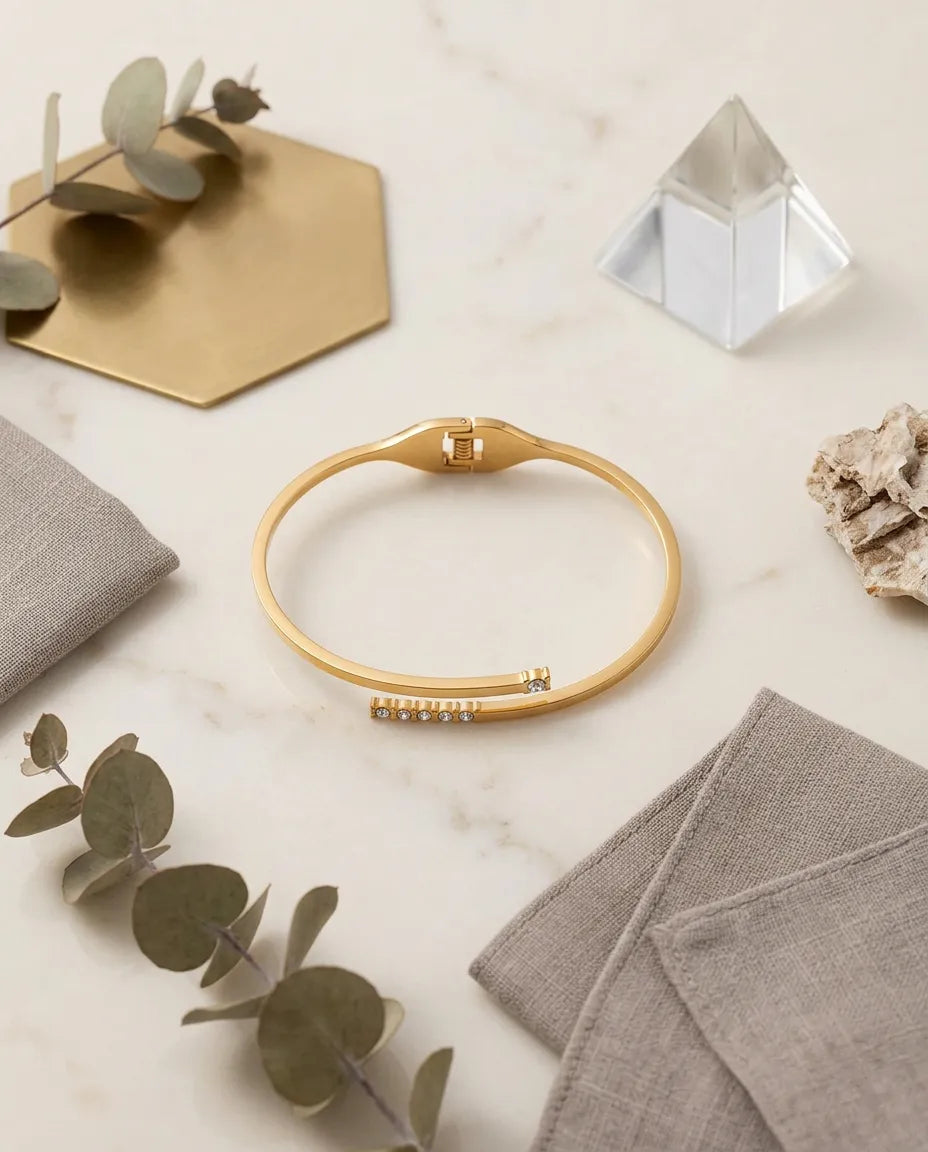 Dual Interlocking Sleek Cuffs