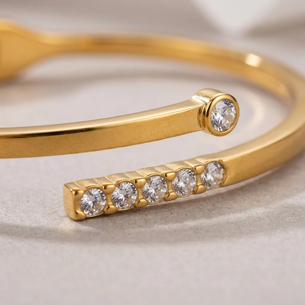 Dual Interlocking Sleek Cuffs