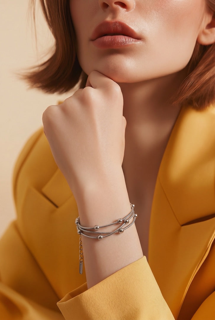 Intertwined Triple Link Bracelet