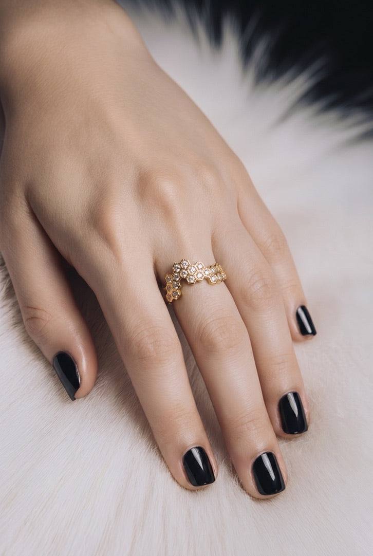 Hexagonal Honeycomb Pavé Band
