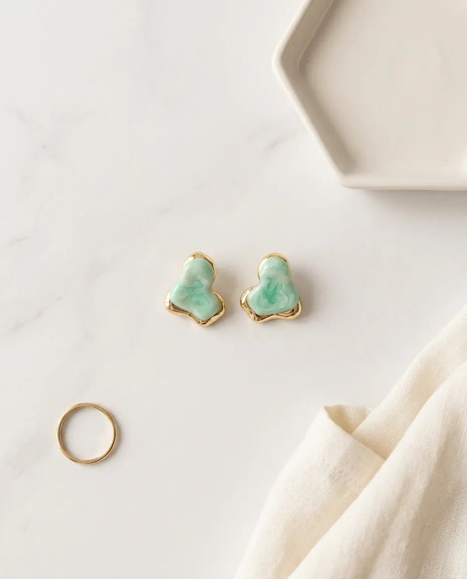 Asymmetric Mint Quartz Drops